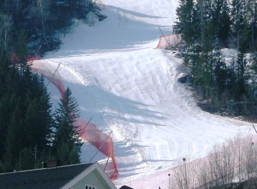 File:Kvitfjell over Mælum.jpg - Wikimedia Commons