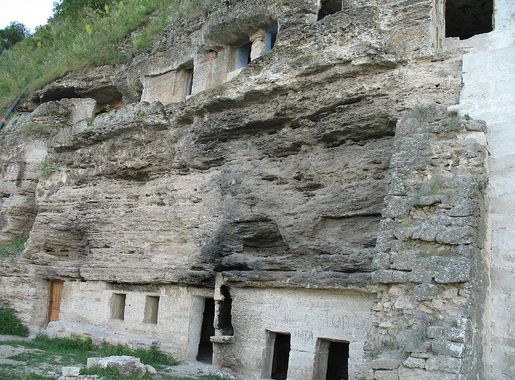 File:Rocky monastery near Tipova.jpg - Wikimedia Commons