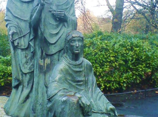 File:St Stephens Green German Gift - 3 Fates.jpg - Wikipedia
