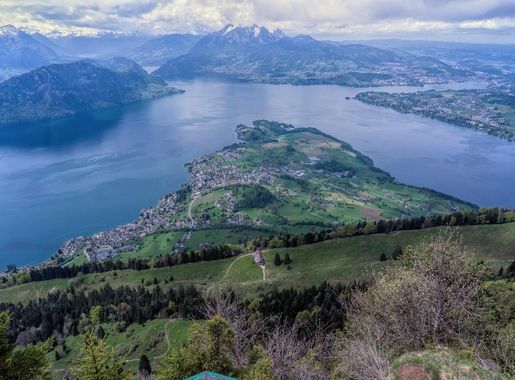 File:Vierwaldstättersee Rigi.jpg - Wikimedia Commons