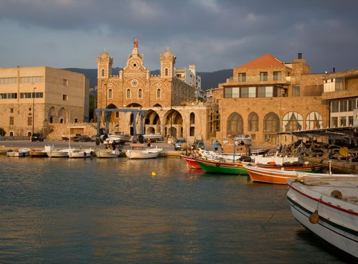 ملف:Batroun port IMG 1038.jpg - ويكيبيديا