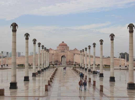 File:Ambedkar Memorial Park-Lucknow-Uttar Pradesh-MA22.jpg - Wikimedia  Commons