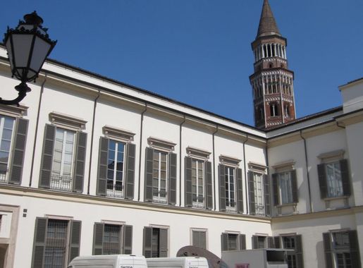 File:Royal Palace Milan 2.jpg - Wikimedia Commons