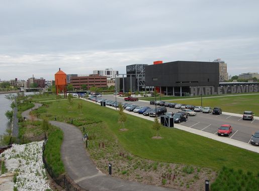 File:Harley-Davidson Museum Outside View.JPG - Wikimedia Commons