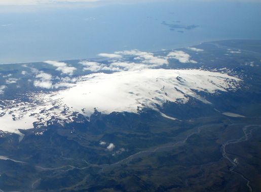 File:Þórsmörk Eyjafjallajökull 1 Iceland (cropped).jpg - Wikipedia