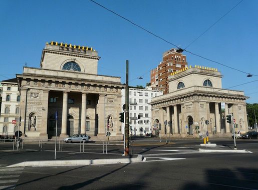 File:Milano, Porta Venezia.JPG - Wikimedia Commons