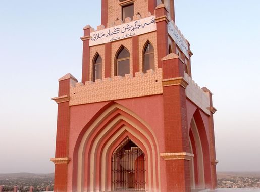 File:Gadi Bhit, Mithi.JPG - Wikimedia Commons
