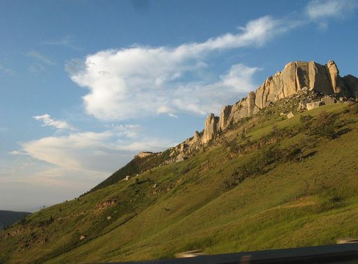 File:Steamboat Point, Bighorn Mountains - panoramio.jpg - Wikimedia Commons