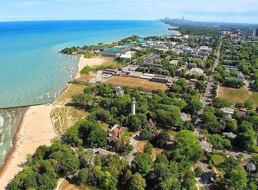 File:Evanston, IL Aerial View.jpg - Wikipedia