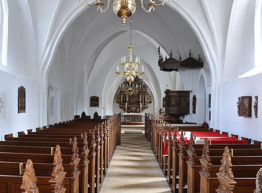 File:Skib i Tranebjerg Kirke (Samsø Kommune).JPG - Wikimedia Commons