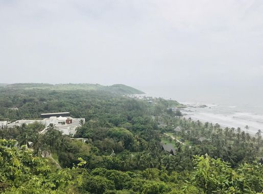 File:View of Vagator beach from Chapora fort.jpg - Wikimedia Commons