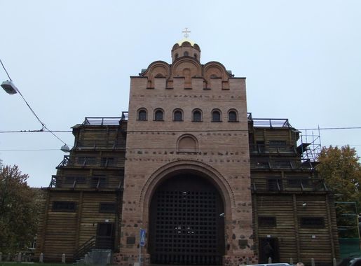 File:Golden Gate, Kiev 20.10.2010.jpg - Wikimedia Commons