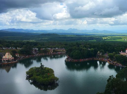 File:Grand Bassin, Mauritius.jpg - Wikimedia Commons