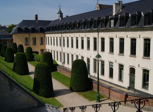 File:Abbaye de La Cambre5.JPG - Wikimedia Commons