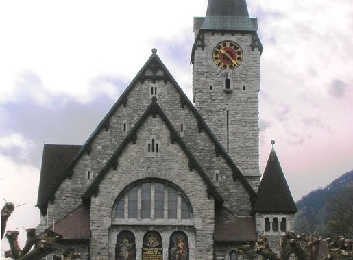 File:Pfarrkirche St. Nikolaus Balzers Frontansicht.jpg - Wikimedia Commons