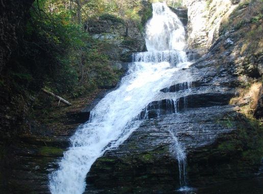 File:Dingmans Falls.jpg - Wikimedia Commons