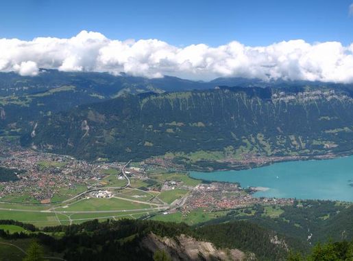 File:5814-5820 - Schynige Platte - View over Brienzersee.jpg - Wikimedia  Commons