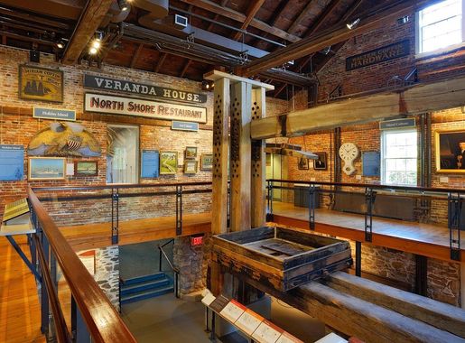 File:Whaling Museum Candle Factory .jpg - Wikimedia Commons