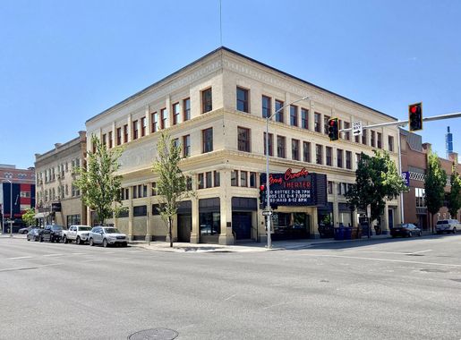 File:Bing Crosby Theater (Clemmer Theater), Sprague Avenue and Lincoln  Street, Spokane, WA (53791145266).jpg - Wikipedia