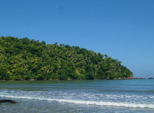 File:Playa Escondida (139157375).jpeg - Wikimedia Commons