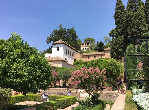 File:Generalife Gardens, Granada (Spain).jpg - Wikimedia Commons