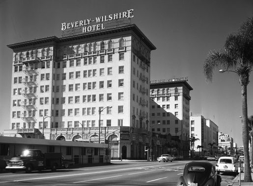 File:Beverly Wilshire Hotel, 1959.jpg - Wikipedia