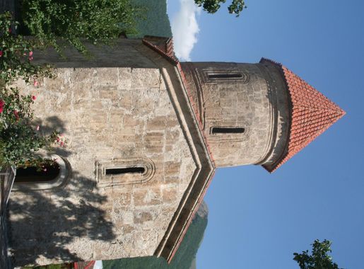 File:Church of Kish (Shaki, Azerbaijan).JPG - Wikimedia Commons
