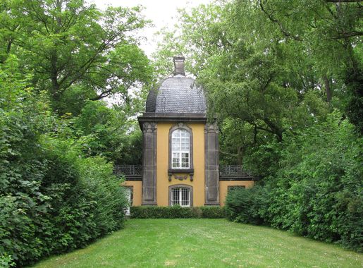 File:Küchengartenpavillon, Am Lindener Berge 44, 2, Linden-Mitte, Hannover.jpg  - Wikimedia Commons