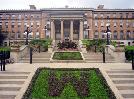 Archivo:University of Wisconsin–Madison August 2022 28 (Agriculture  Hall).jpg - Wikipedia, la enciclopedia libre