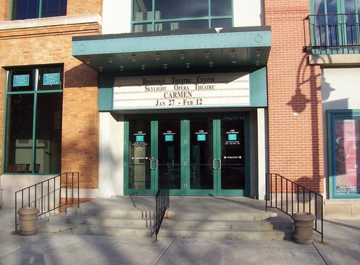 File:Broadway Theatre Center.jpg - Wikimedia Commons