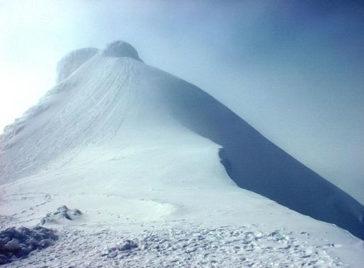 File:Snaefellsnes-Snaefellsjökull-Summit-20030529.jpg - Wikipedia