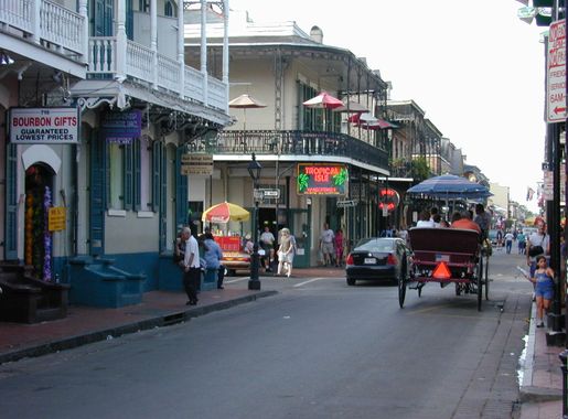File:Bourbon Street French Quarter.jpg - Wikipedia