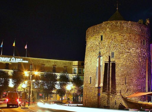 File:Reginald's Tower Waterford.JPG - Wikimedia Commons