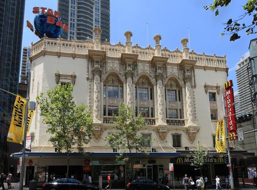 Stile revival coloniale spagnolo - Wikipedia