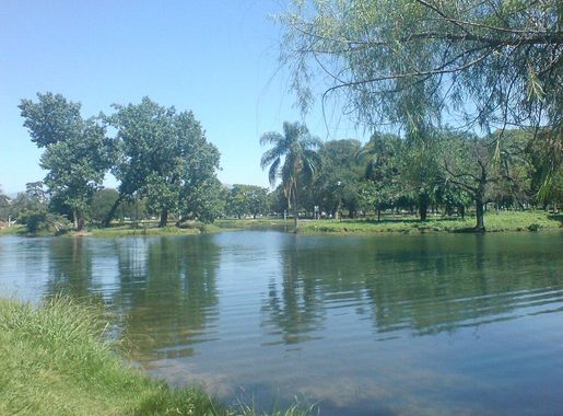 File:Parque 9 de Julio Tucuman.JPG - Wikimedia Commons