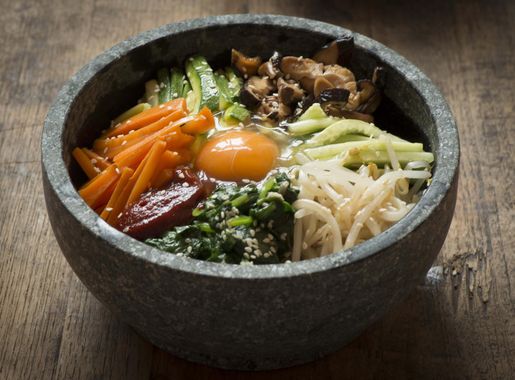 File:Dolsot-bibimbap.jpg - Wikipedia