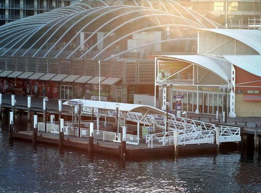 File:Aquarium Ferry Wharf.JPG - Wikimedia Commons