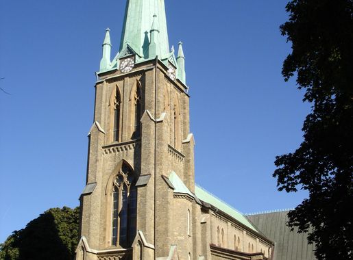 File:Hagakyrkan 20050912.jpg - Wikimedia Commons