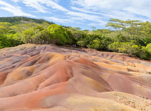 File:Seven Coloured Earths Geopark in Chamarel, Mauritius (53697998768).jpg  - Wikipedia