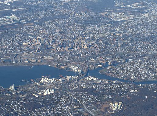 File:New Haven from above, 2009-12-10.jpg - Wikimedia Commons