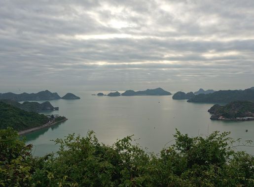 File:View of the sea from Cannon Fort Park on Cat Ba Island, Vietnam,  20240130 1618 4458.jpg - Wikimedia Commons