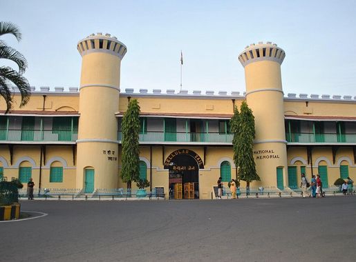 File:Front View of Cellular Jail, Port Blair.JPG - Wikimedia Commons