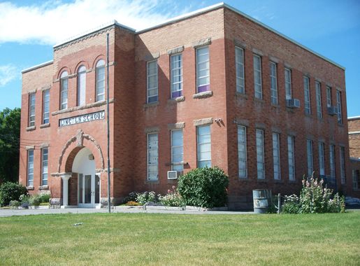 File:Lincoln High School Idaho Falls.JPG - Wikimedia Commons