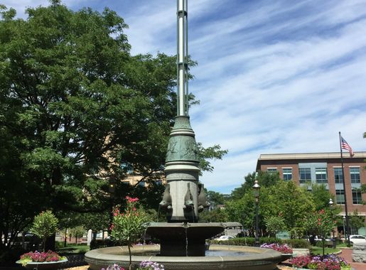File:City Square fountain.jpg - Wikimedia Commons