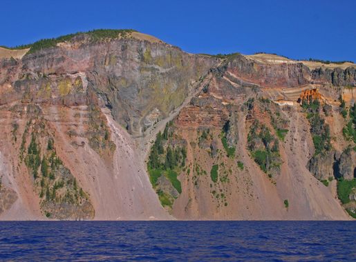 File:Crater Lake Pumice Castle.jpg - Wikimedia Commons