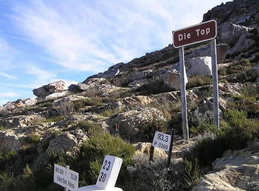 File:Top of the Swartberg Pass.JPG - Wikipedia
