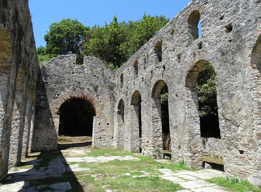 File:Ruins of Basilica - Butrint Archaeological Site - Butrint National Park  - Albania (41642507924).jpg - Wikimedia Commons