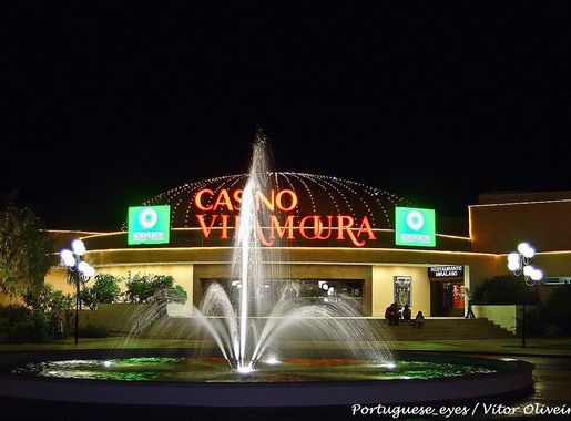 File:Casino de Vilamoura - Portugal (17929868208).jpg - Wikimedia Commons