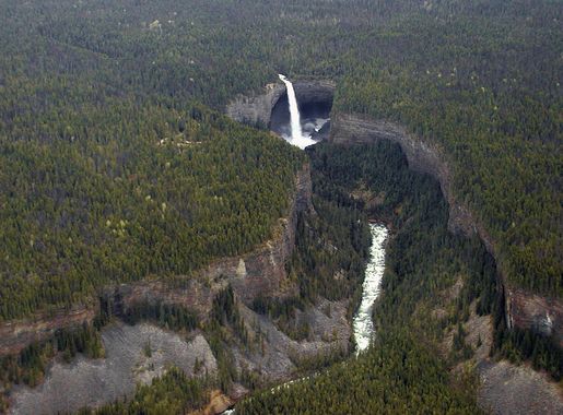 Free Images : forest, waterfall, wilderness, mountain, river, cliff,  wildlife, terrain, national park, aerial view, ridge, canada, wetland,  plateau, habitat, ecosystem, tundra, british columbia, aerial photography, wells  gray provincial park, helmcken ...