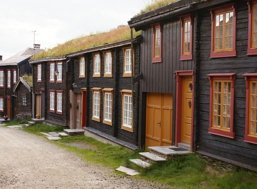 Fil:Røros - Sleggvegen (736261346).jpg – Wikipedia